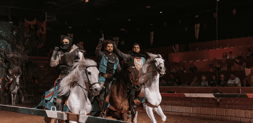 Cena-Espectáculo Desafío Medieval (Entrada Normal) Parque Vacacional Magic Robin Hood Alfaz del Pi Cena-Espectáculo Desafío Medieval (Entrada Normal) Parque Vacacional Magic Robin Hood Alfaz del Pi