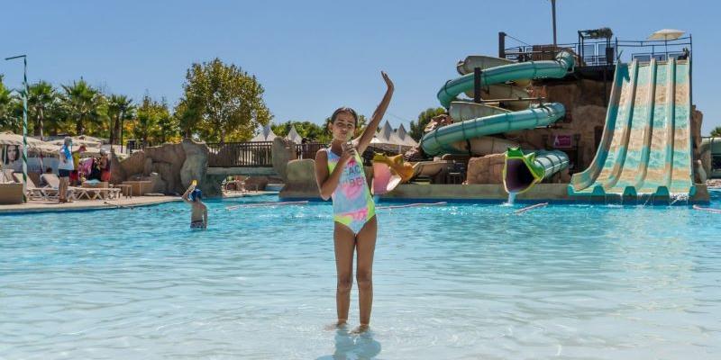 DAY-PASS/NIGHT PASS Parque Vacacional Magic Robin Hood Alfaz del Pi DAY-PASS/NIGHT PASS Parque Vacacional Magic Robin Hood Alfaz del Pi