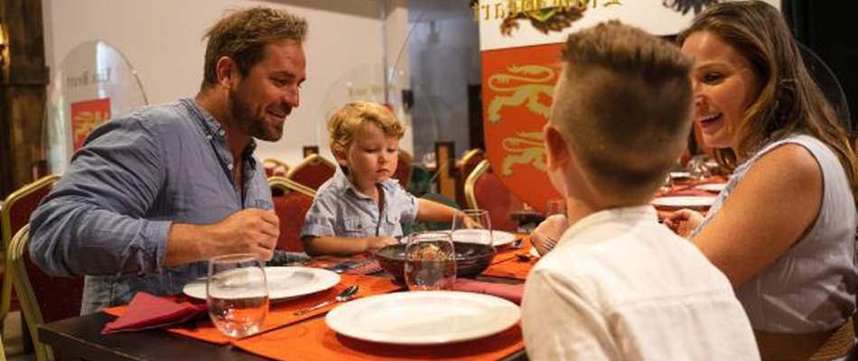 Restaurante Temático Lionheart Parque Vacacional Magic Robin Hood Alfaz del Pi Restaurante Temático Lionheart Parque Vacacional Magic Robin Hood Alfaz del Pi